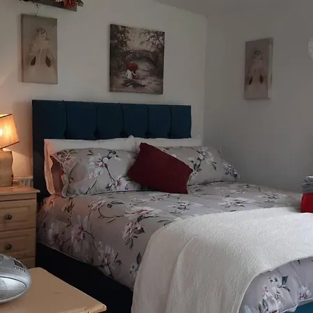 On Cloghans Pier Cloghans (Mayo)