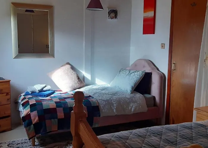 Feriehus On Cloghans Pier *